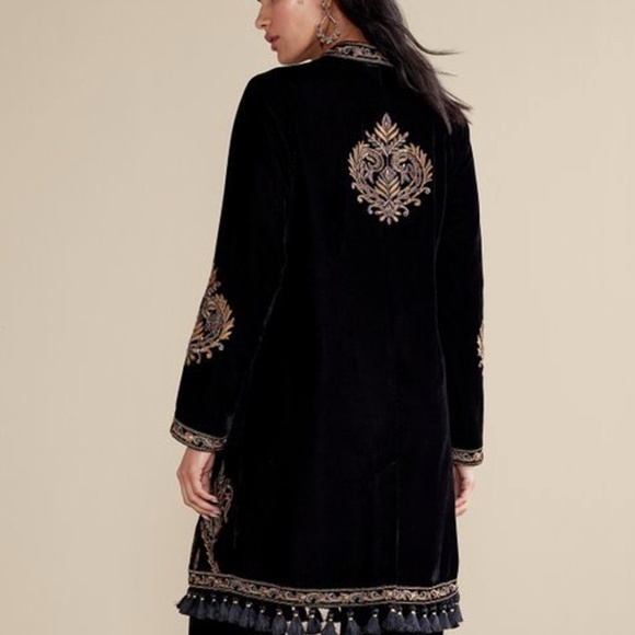 Soft Surroundings Belcastle Embroidered Velvet Jacket - Picture 3 of 14